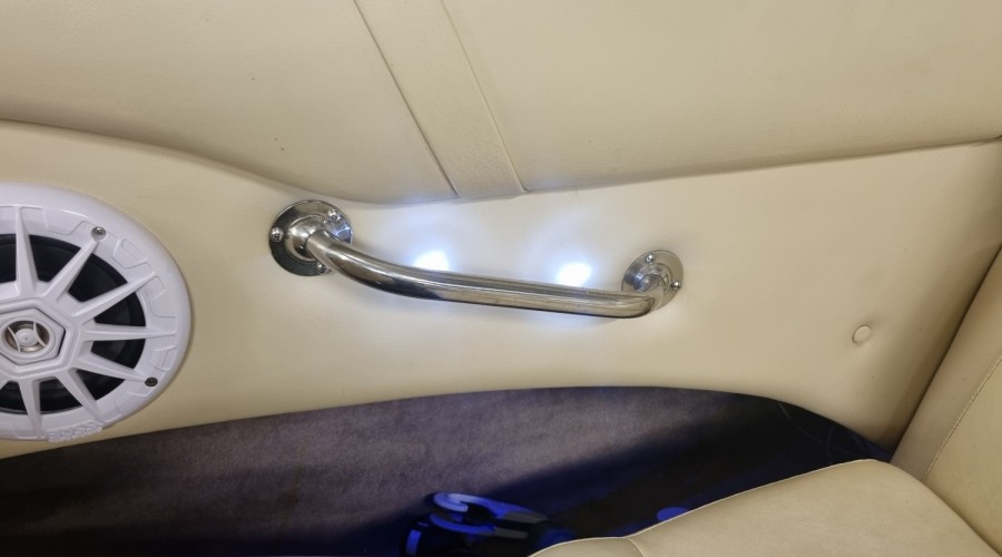 Hele dikke Mariah Z258 Shabah met 7,4 MPI Bravo III met 310pk (BOMVOL!)