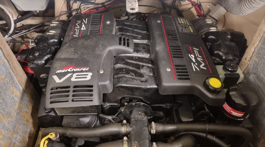 Hele dikke Mariah Z258 Shabah met 7,4 MPI Bravo III met 310pk (BOMVOL!)