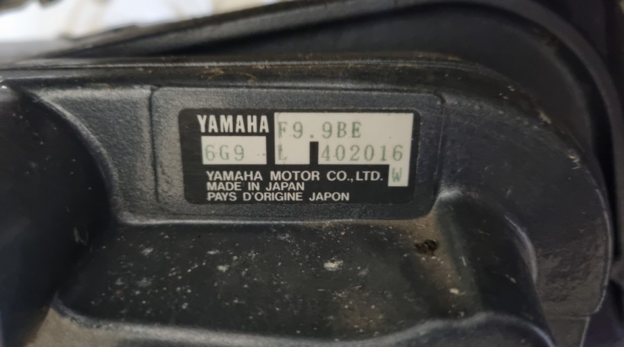 Microplus 502 met Yamaha F9.9B en trailer