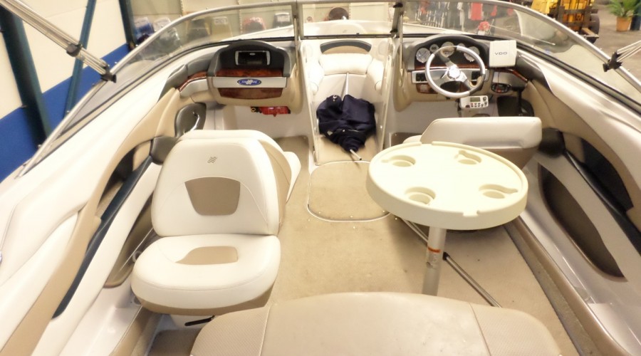 Four Winns 210 Horizon